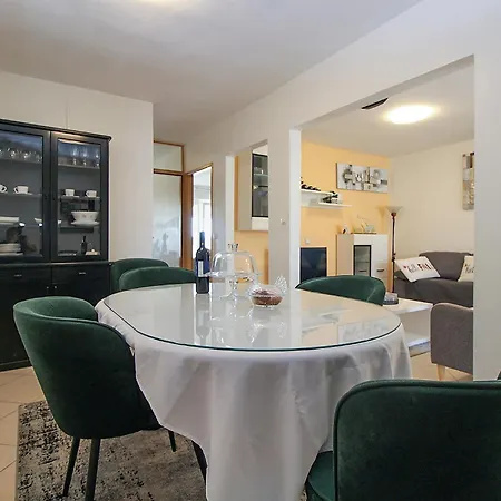 Appartement Tereza 1352 *